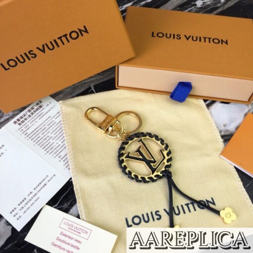 Replica Louis Vuitton Very Bag Charm And Key Holder LV M63082 2