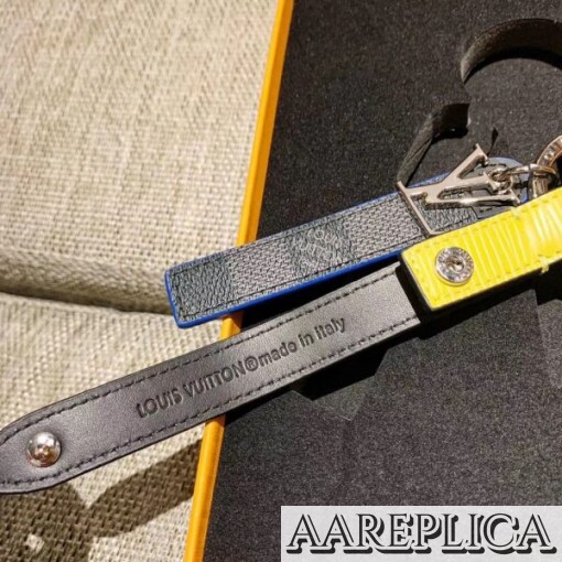 Replica LV M68281 Louis Vuitton Belt Tab Epi Key Holder 4