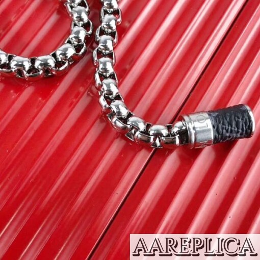 Replica Louis Vuitton Monogram Chain Bracelet LV M63107 7