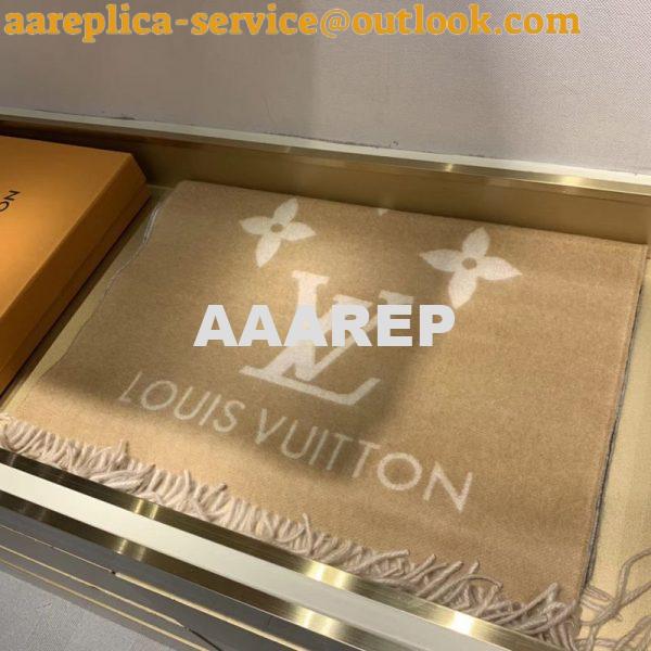 Replica LV M73675 Louis Vuitton Reykjavik Gradient Scarf 7 Replica LV M73675 Louis Vuitton Reykjavik Gradient Scarf 7