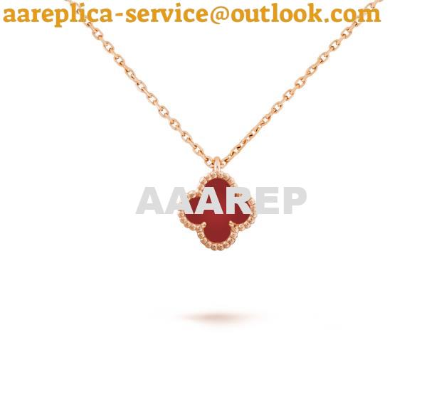 Replica Van Cleef & Arpels Sweet Alhambra Pendant VCARN59M00 Replica Van Cleef & Arpels Sweet Alhambra Pendant VCARN59M00