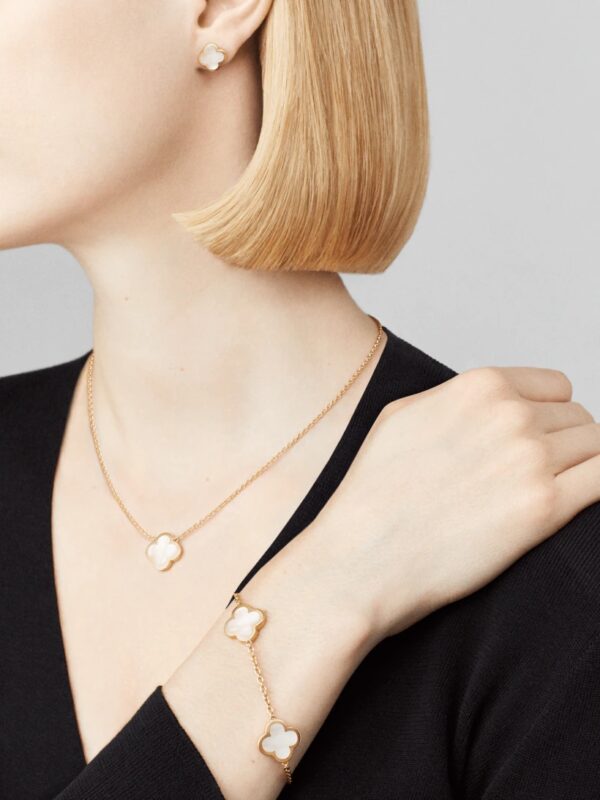 Replica Van Cleef & Arpels Pure Alhambra Earstuds VCARA38800 2