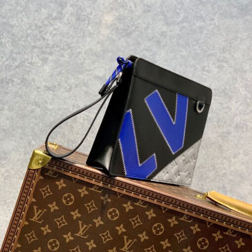 Replica Louis Vuitton Standing Pouch LV M81310 4