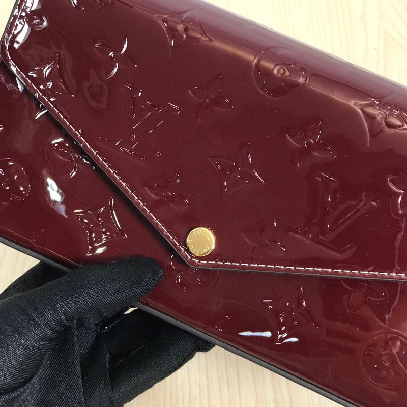 Replica Louis Vuitton M61267 LV Félicie Pochette 4 Replica Louis Vuitton M61267 LV Félicie Pochette 4