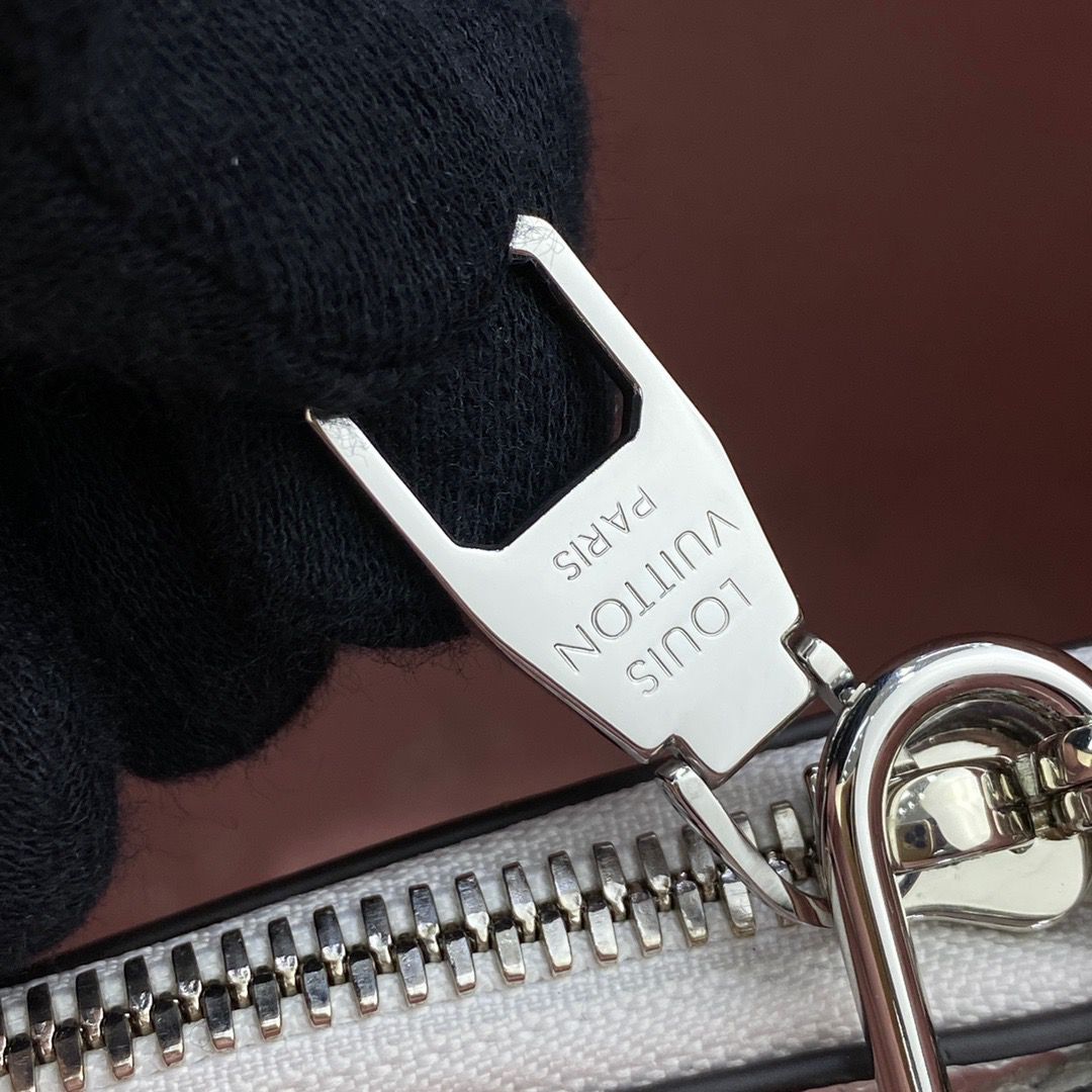 Replica Louis Vuitton Muria LV M58483 4 Replica Louis Vuitton Muria LV M58483 4