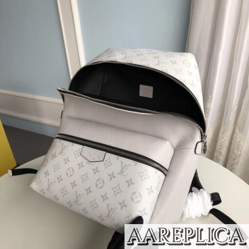 Replica Louis Vuitton Discovery Backpack PM M30232 4