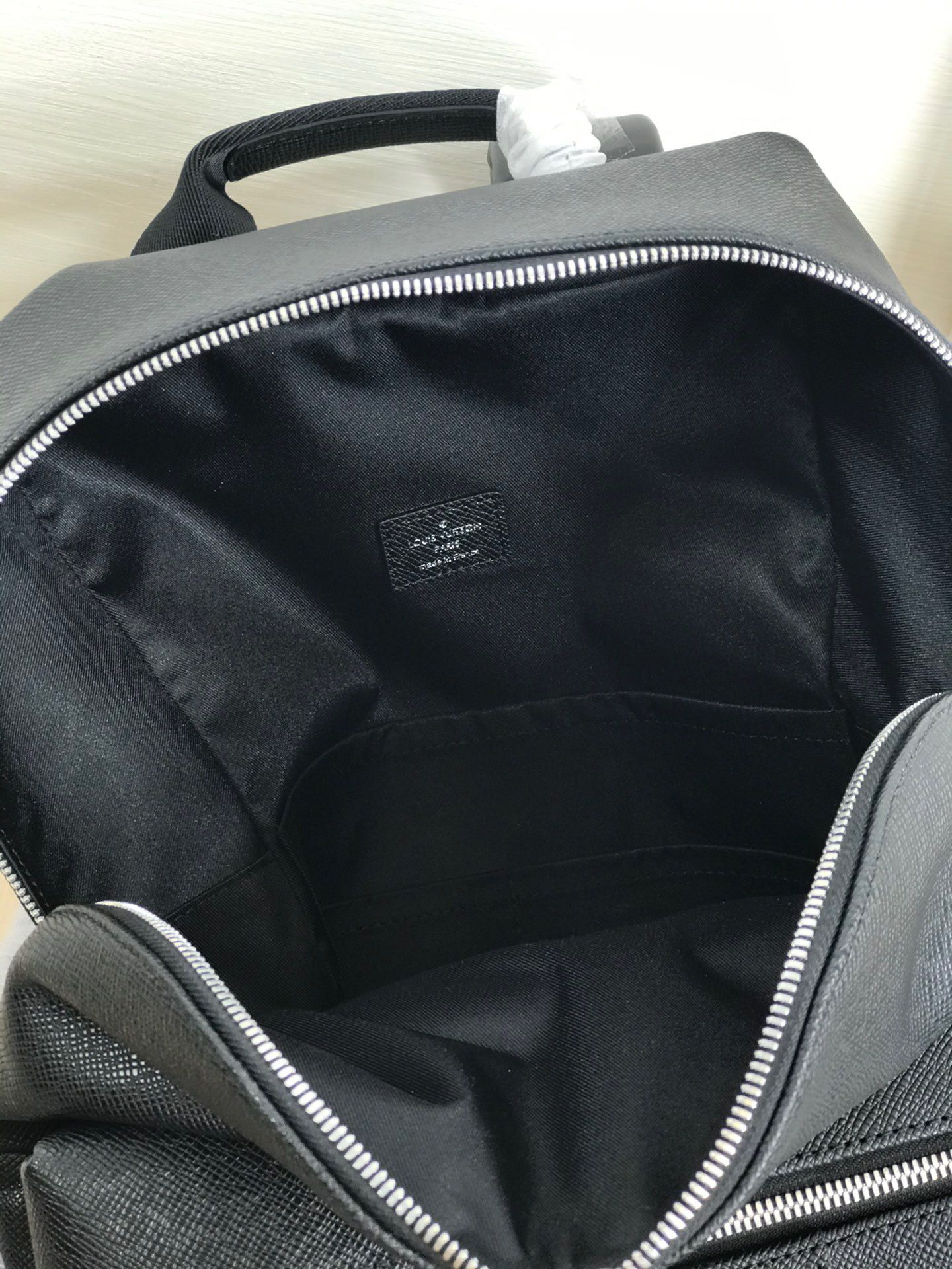 Replica Louis Vuitton DISCOVERY LV Backpack M59913 for Sale