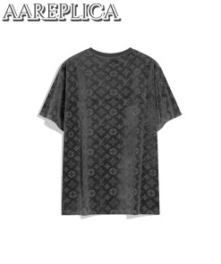 Replica LV 1AAU5B Louis Vuitton Explosive style velvet Men Women’s T-shirt L56223