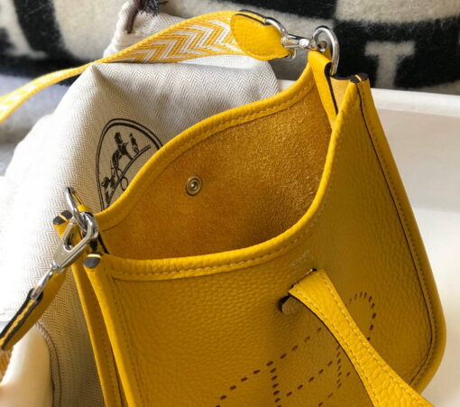 Replica Hermes Evelyne Bag Designer Hermes Mini Crossbody Real Bag 20426 Yellow 8
