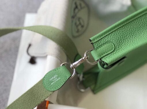 Replica Hermes Evelyne Bag Designer Hermes Mini Crossbody Real Bag 20424 Green 6