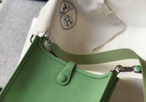Replica Hermes Evelyne Bag Hermes Mini Crossbody Bag 20401 Silver Buckle Green 5