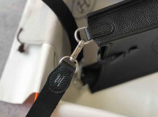 Replica Hermes Evelyne Bag Hermes Mini Crossbody Bag 20398 Silver Buckle Black 5