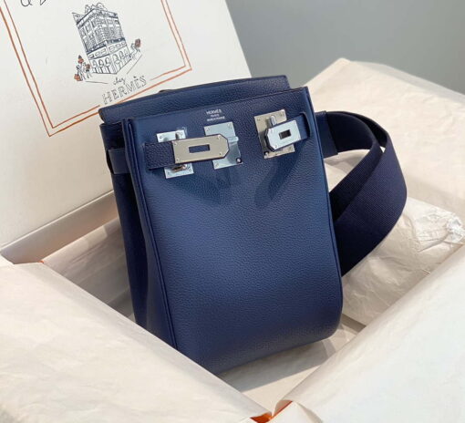 Replica Hermes H083591CK89 Hac a Dos GM backpack Navy blue 3