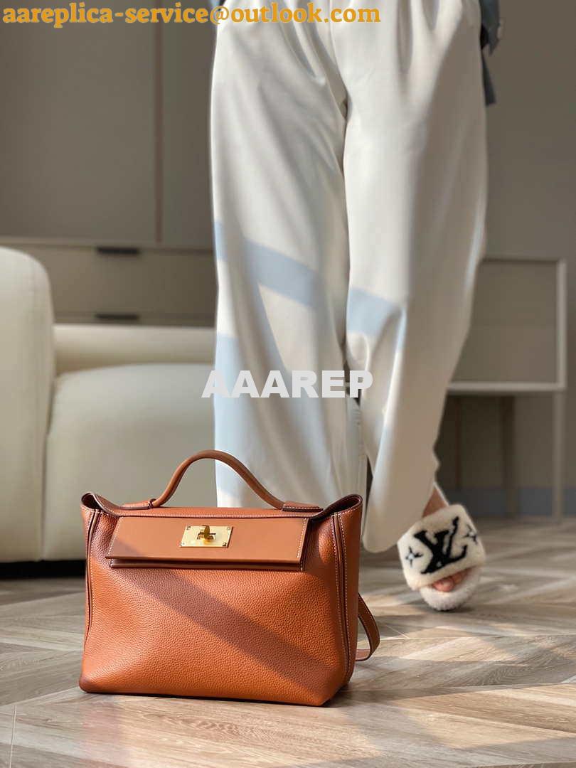 Replica Hermes Mini 2424 Leather 21cm H230262 Brown 17 Replica Hermes Mini 2424 Leather 21cm H230262 Brown 17