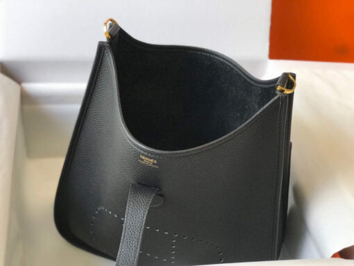 Replica Hermes Evelyne III 29 bag Designer Hermes Shoulder Bag Black 2