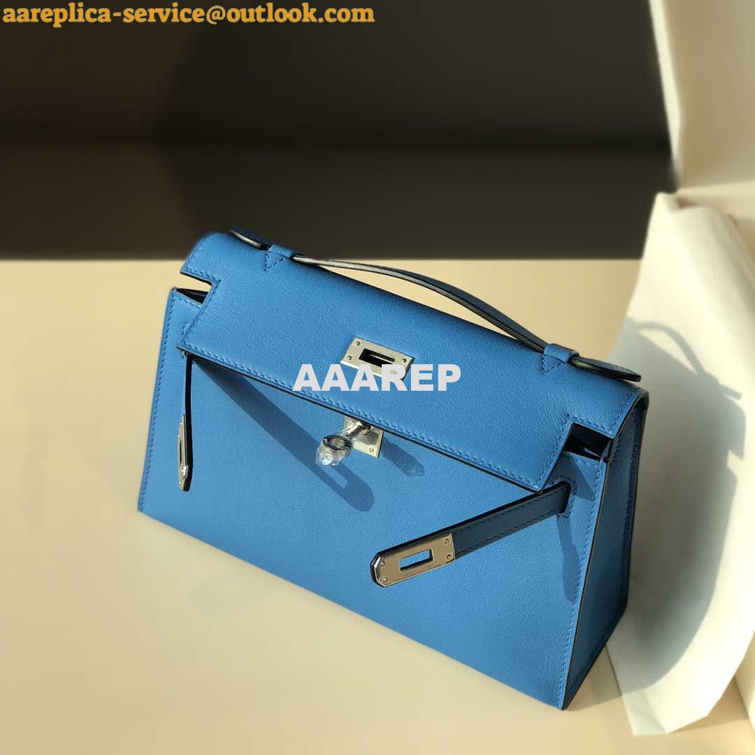 Replica Hermes Kelly Pouchette Swift Leather clutch bag Silver H230256 3 Replica Hermes Kelly Pouchette Swift Leather clutch bag Silver H230256 3