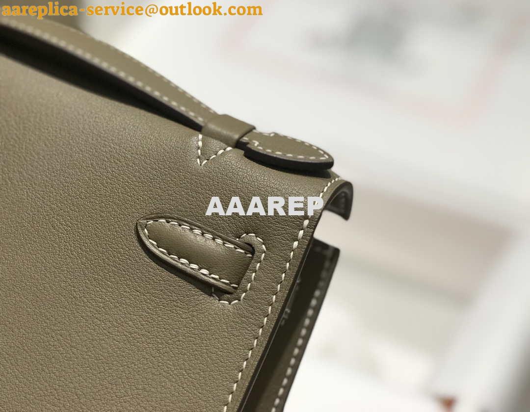 Replica Hermes Kelly Pouchette Swift Leather clutch bag Gold H230274 4 Replica Hermes Kelly Pouchette Swift Leather clutch bag Gold H230274 4
