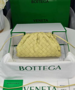 Replica BV 585852 Bottega Veneta Mini Pouch intrecciato leather clutch with strap Light Yellow