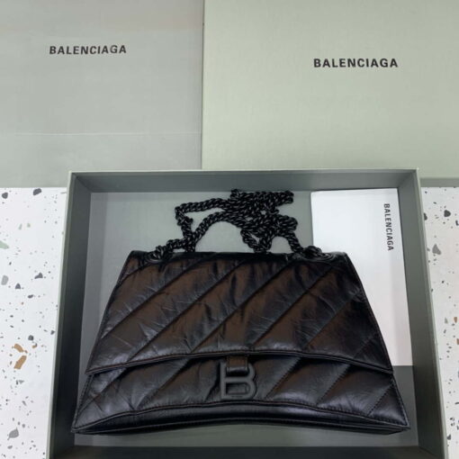 Replica Balenciaga 716393210I Crush Medium Chain Bag in Black crushed calfskin aged Black Hardware