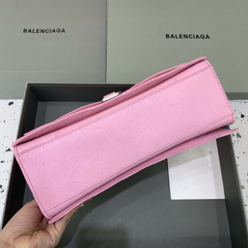Replica Balenciaga 716393210I Crush Medium Chain Bag in Pink crushed calfskin aged Silver 4
