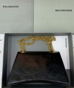 Replica Balenciaga 716393210I Crush Medium Chain Bag in black crushed calfskin aged Gold 2