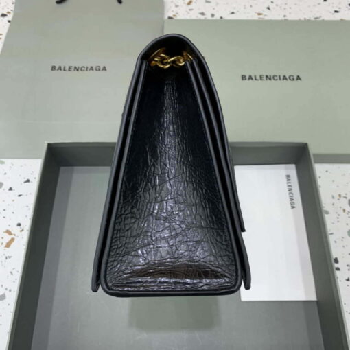 Replica Balenciaga 716393210I Crush Medium Chain Bag in black crushed calfskin aged Gold 3