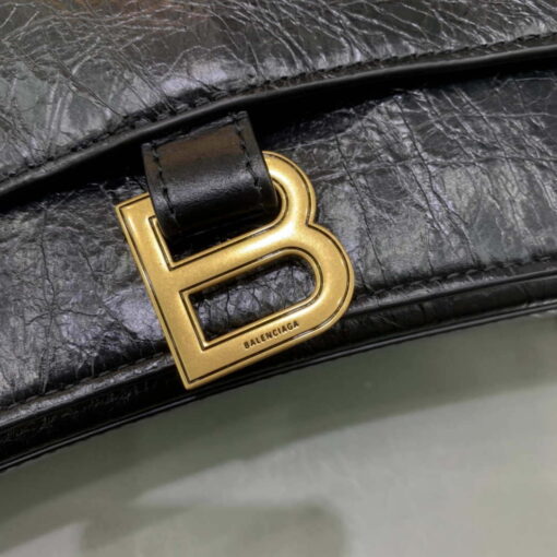 Replica Balenciaga 716393210I Crush Medium Chain Bag in black crushed calfskin aged Gold 5