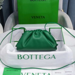 Replica Bottega Veneta 585852 BV Mini Pouch Green Bag