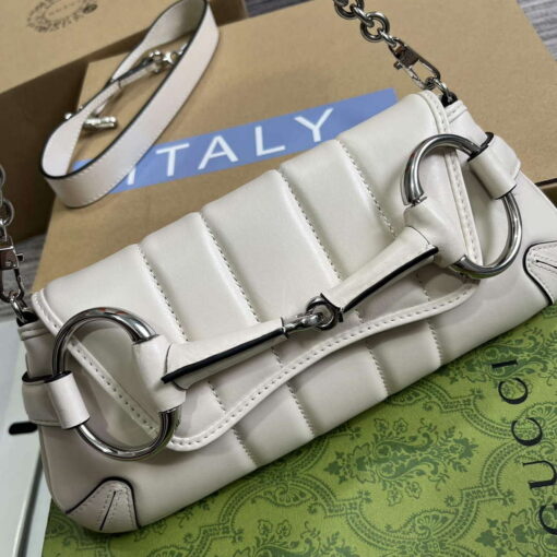 Replica Gucci 764339 Gucci Horsebit Chain Small Shoulder Bag White 4