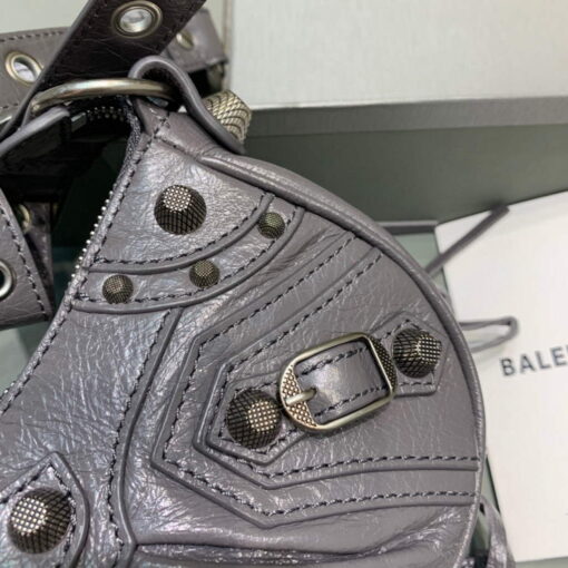 Replica Balenciaga 700940210 Women's Neo Cagole XS Handbag in Grey Arena lambskin 5