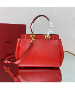 Replica Valentino 4100 Medium Rockstud Alcove Handbag In Grainy Calfskin 2B0J41 Red