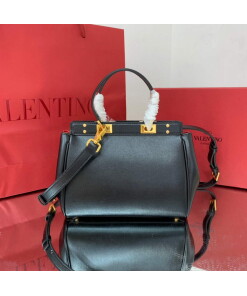 Replica Valentino 4100 Medium Rockstud Alcove Handbag In Grainy Calfskin 2B0J41 Black