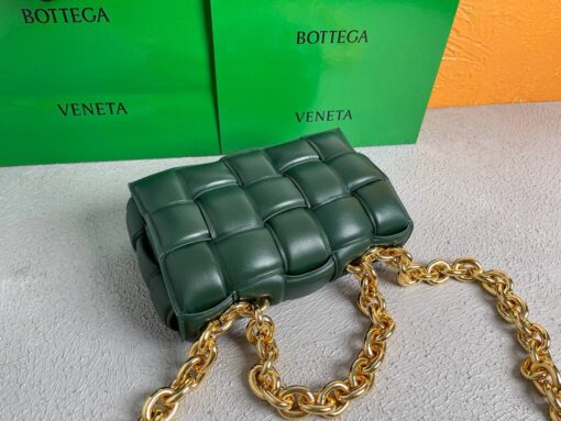 Replica Bottega Veneta BV 20206 Chain Cassette 631421 Dark Green Gold 6