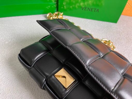 Replica Bottega Veneta BV 20206 Chain Cassette 631421 Black Gold 8