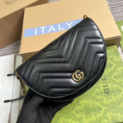Replica Gucci 746431 GG Marmont Matelassé Chain Mini Bag Black 3