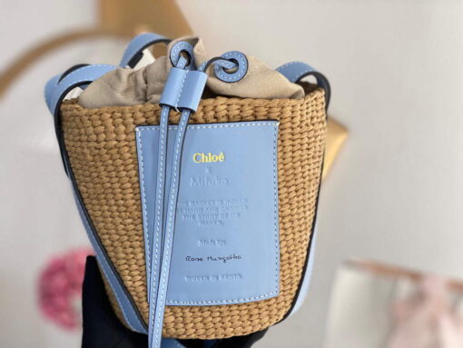 Replica Chloé CHC22SS391G56101 Small Basket Tote Bag Blue 4
