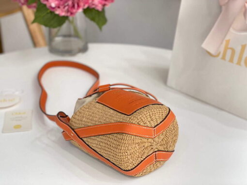 Replica Chloé CHC22SS391G56101 Small Basket Tote Bag Orange 6