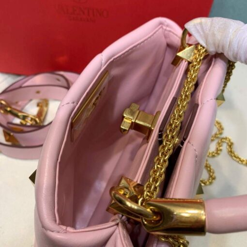 Replica Valentino 0097S Small Roman Stud The Handle Bag In Nappa Light Pink 5