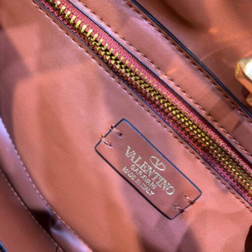 Replica Valentino 0097S Small Roman Stud The Handle Bag In Nappa Light Pink 8