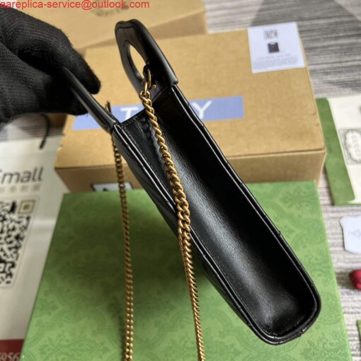 Replica Gucci 699756 GG Marmont Top handle mini bag Black 2