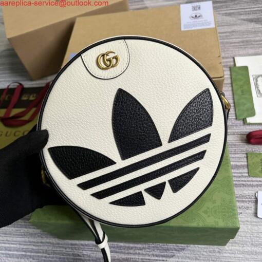 Replica Adidas x Gucci Ophidia shoulder bag 702626 White leather 3
