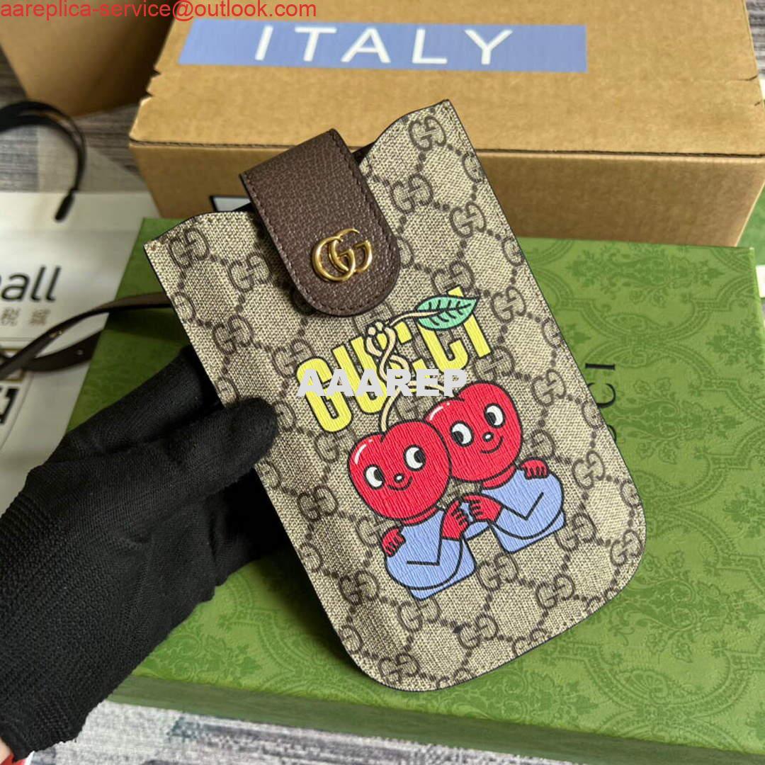 Replica Gucci 700732 Gucci cherry print phone case Brown 3 Replica Gucci 700732 Gucci cherry print phone case Brown 3