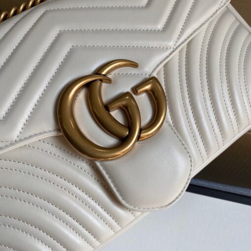 Replica Gucci 443496 GG Marmont Medium Matelassé Shoulder Bag White 3