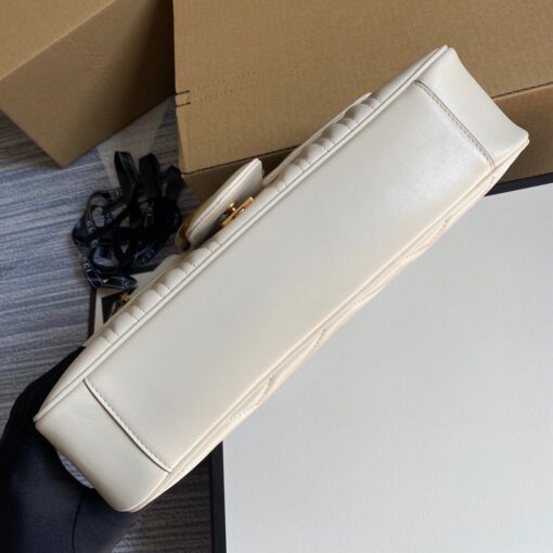 Replica Gucci 443496 GG Marmont Medium Matelassé Shoulder Bag White 4