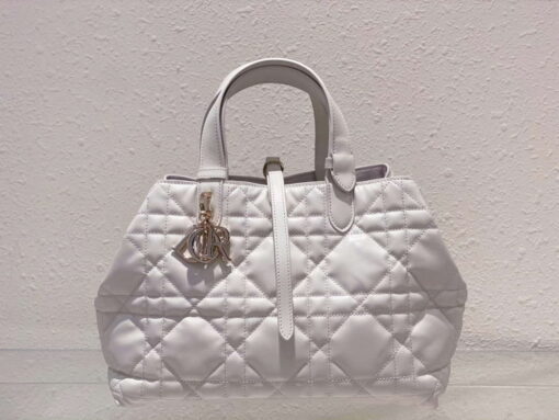 Replica Dior M2821 Medium Dior Toujours Bag White Macrocannage Calfskin 2