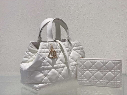 Replica Dior M2821 Medium Dior Toujours Bag White Macrocannage Calfskin 3