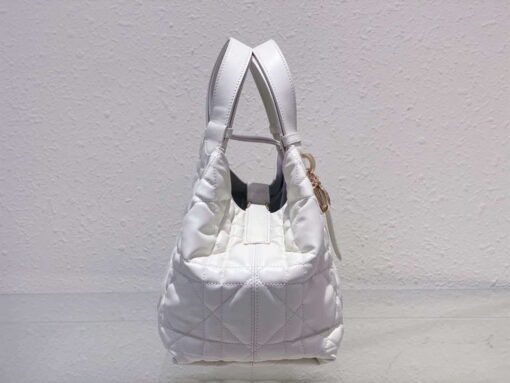 Replica Dior M2821 Medium Dior Toujours Bag White Macrocannage Calfskin 4