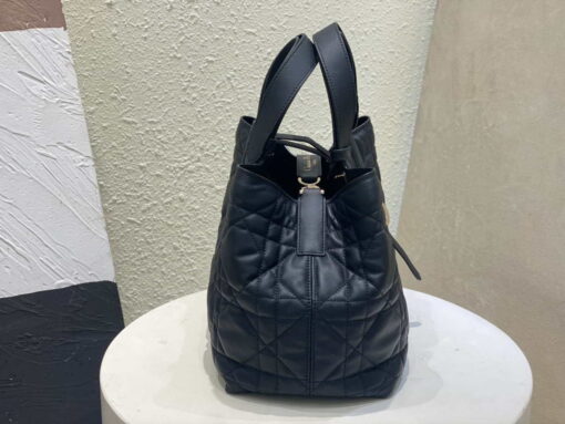 Replica Dior M2821 Medium Dior Toujours Bag Black Macrocannage Calfskin 3