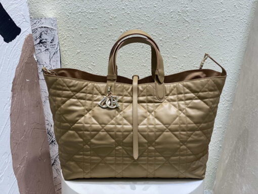 Replica Dior M2820 Large Dior Toujours Bag Apricot Macrocannage Calfskin