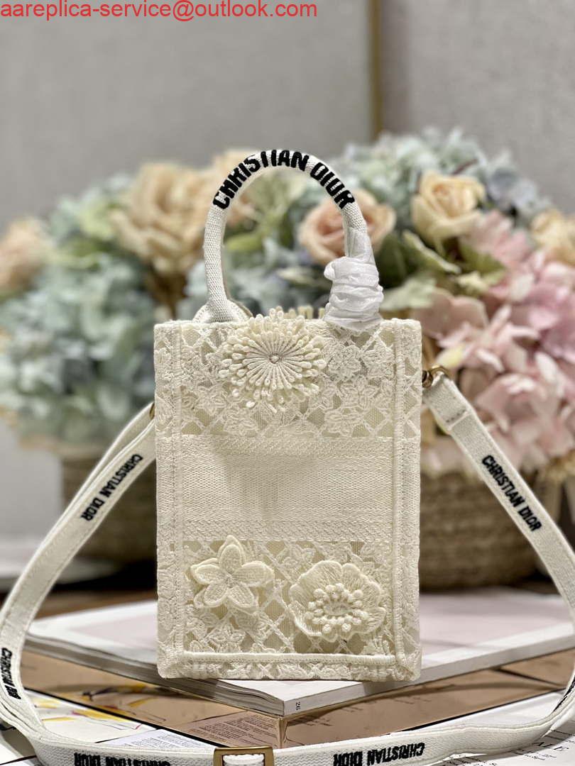 Replica Dior S5555 Mini Dior Book Tote Phone Bag Biege lace flowers S1109 4 Replica Dior S5555 Mini Dior Book Tote Phone Bag Biege lace flowers S1109 4